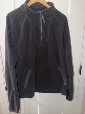 Fabletics unisex Black Quarter-Zip Fleece Pullover